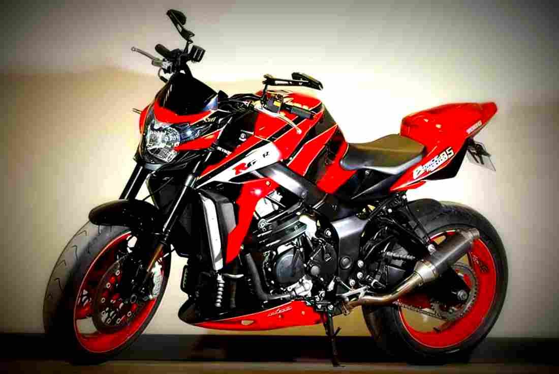 Suzuki GSR 750 GSR 750 3 motorbike A4 Photo Print