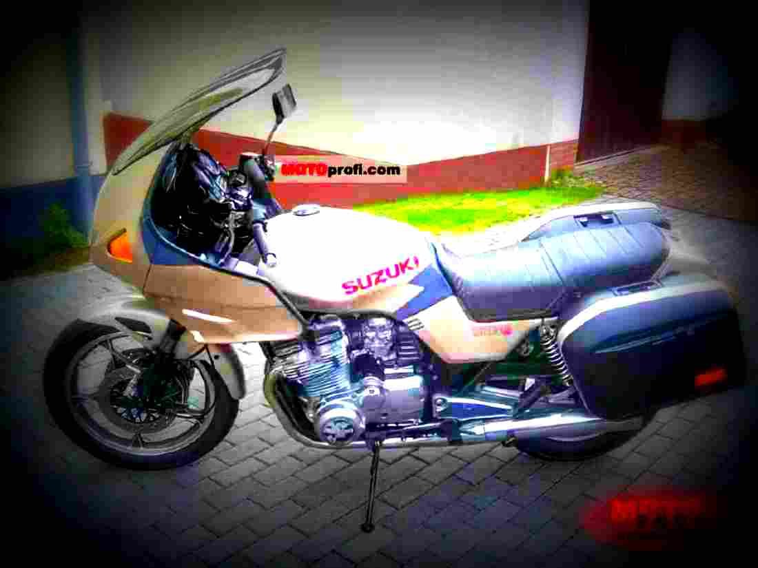 Suzuki GSX 1100 E 1985 3 motorbike A4 Photo Print