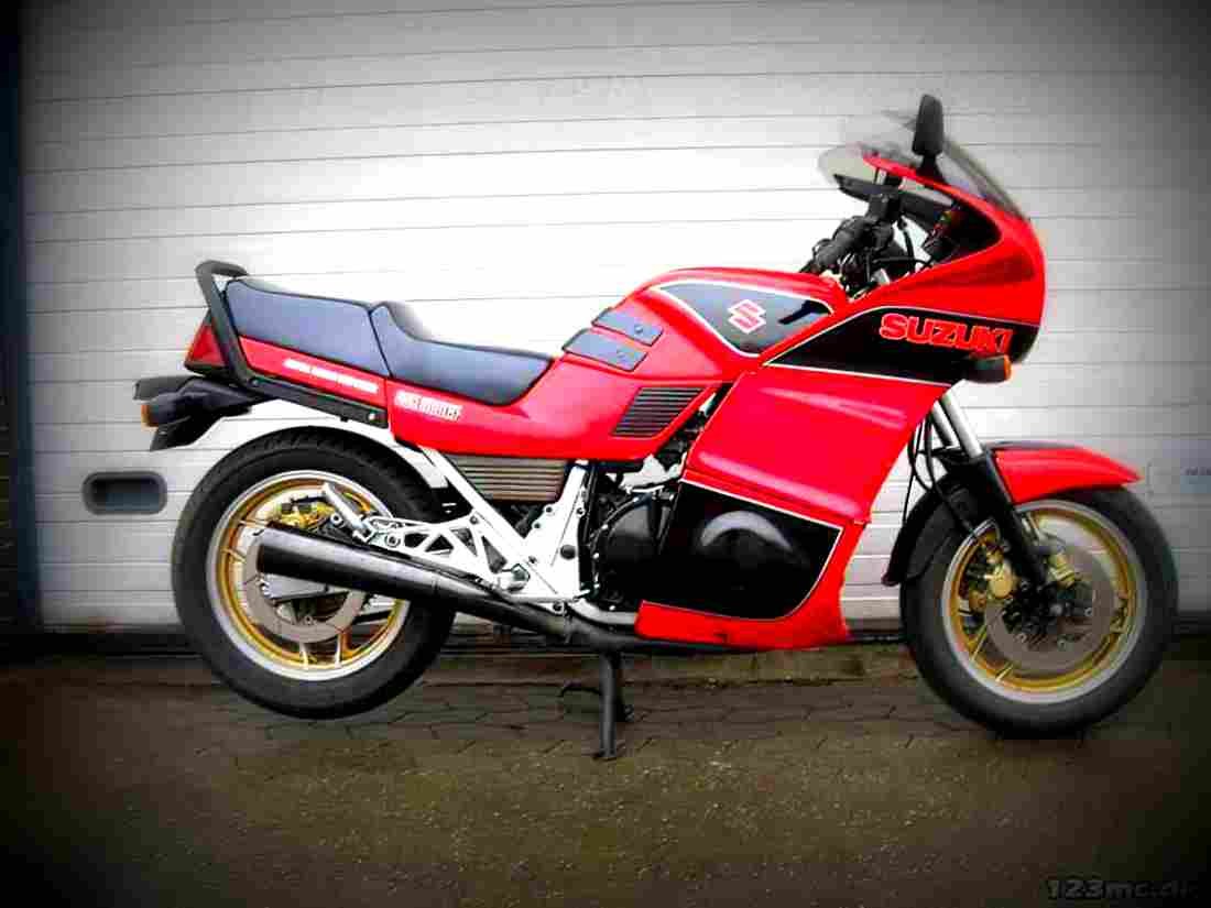 Suzuki GSX 1100 EF 1986 2 motorbike A4 Photo Print