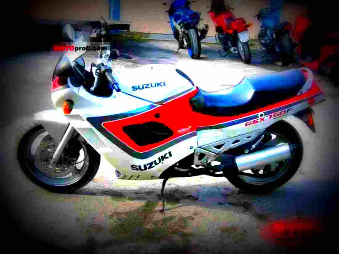 Suzuki GSX 1100 F (reduced effect) 1990 5 motorbike A4 Photo Print