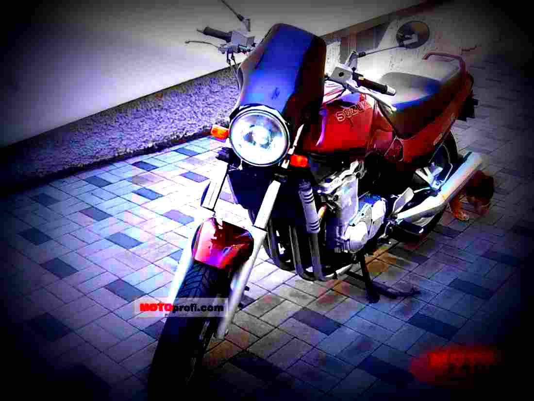 Suzuki GSX 1100 G 1993 5 motorbike A4 Photo Print