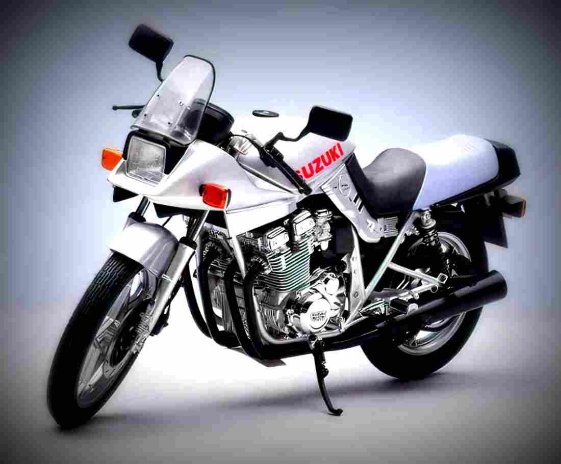 Suzuki GSX 1100 S Katana 1981 3 motorbike A4 Photo Print