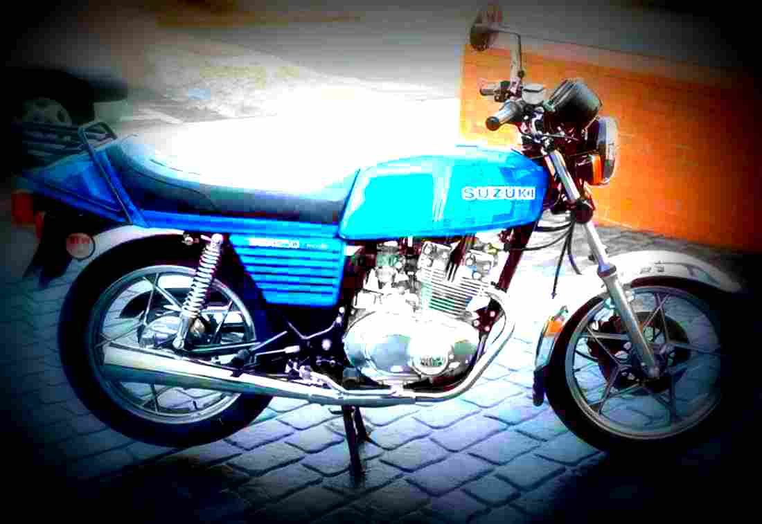 Suzuki GSX 250 E 1982 3 motorbike A4 Photo Print