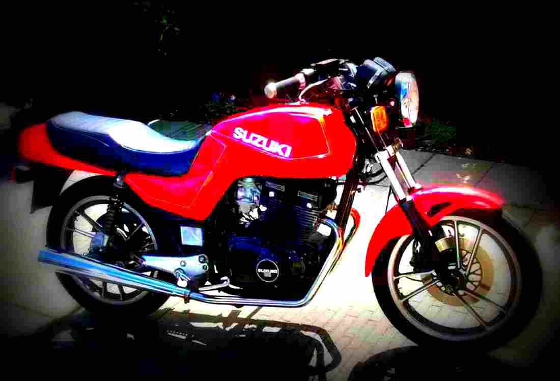 Suzuki GSX 250 E 1983 3 motorbike A4 Photo Print