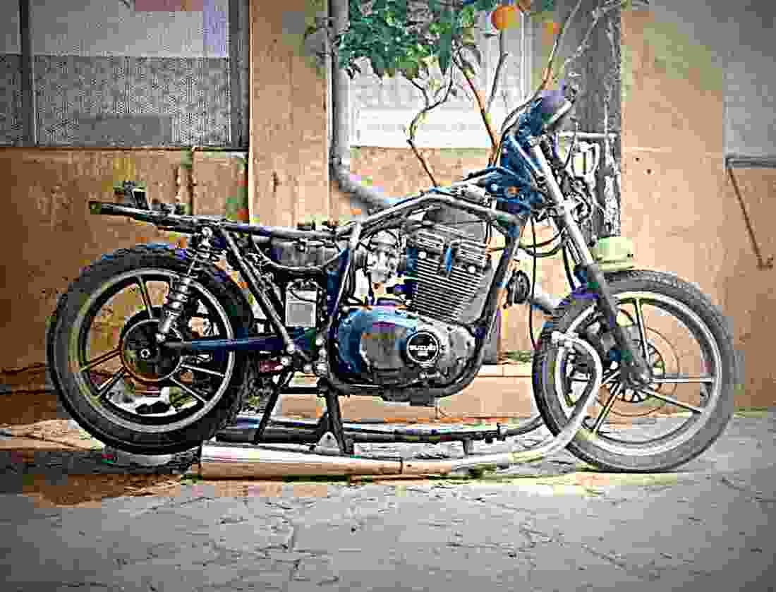 Suzuki GSX 400 E 1986 2 motorbike A4 Photo Print
