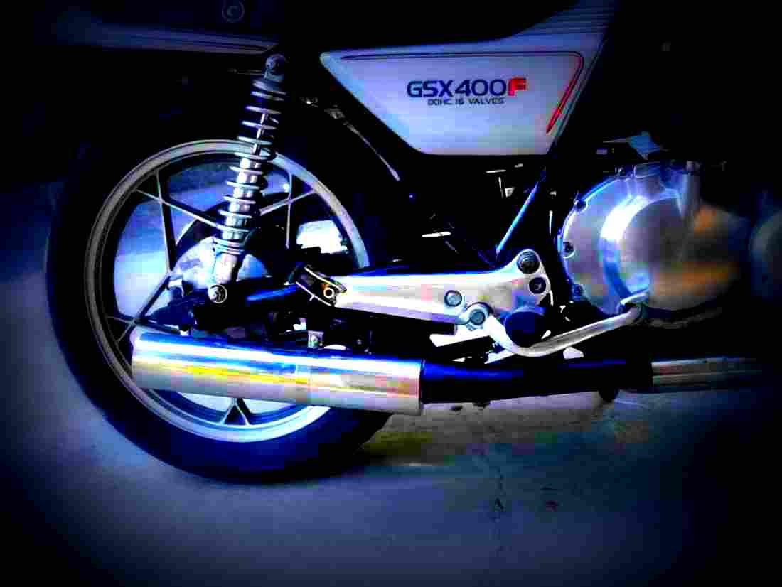 Suzuki GSX 400 F Katana 1983 1 motorbike A4 Photo Print