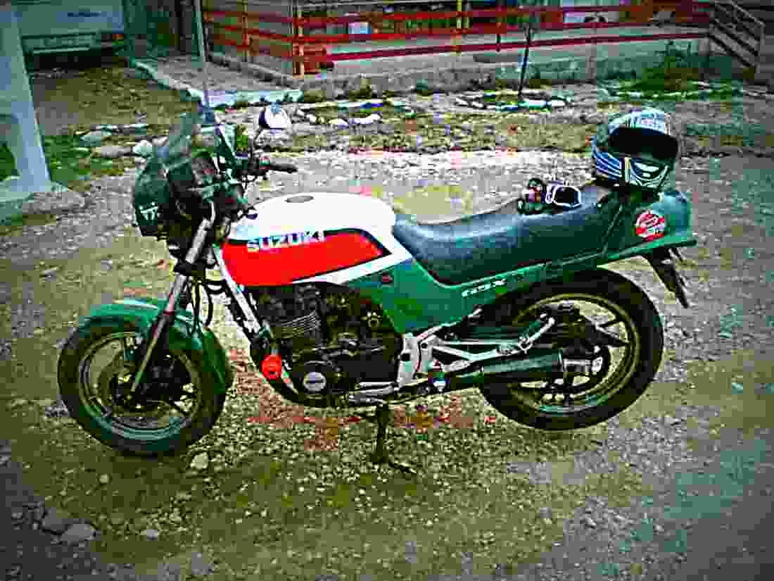 Suzuki GSX 550 ES 1985 1 motorbike A4 Photo Print