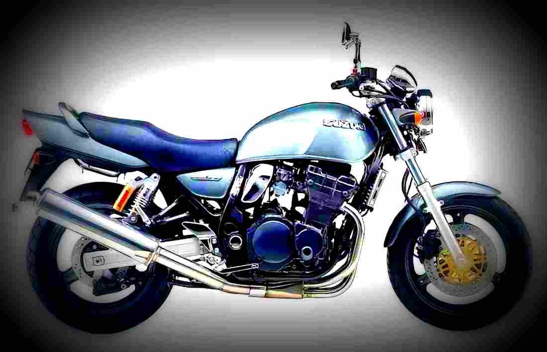 Suzuki GSX 750 2000 1 motorbike A4 Photo Print