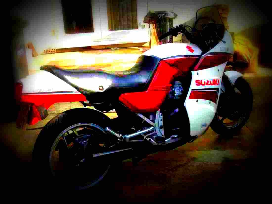 Suzuki GSX 750 EF 1984 3 motorbike A4 Photo Print