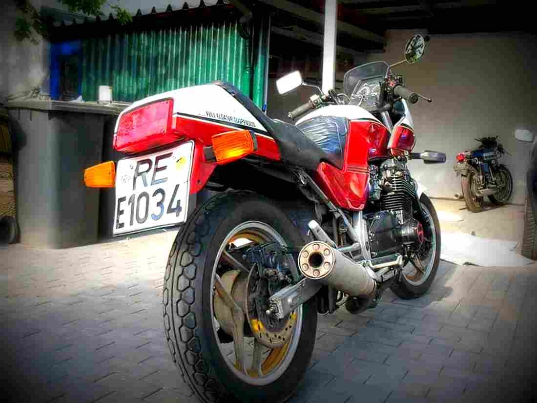 Suzuki GSX 750 EF 1986 6 motorbike A4 Photo Print