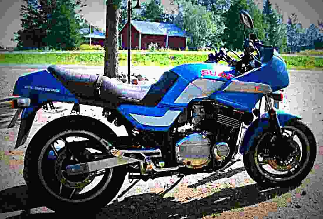 Suzuki GSX 750 F (reduced effect) 1992 2 motorbike A4 Photo Print