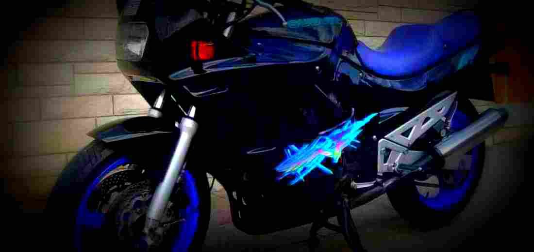 Suzuki GSX 750 FR 1994 1 600x284 motorbike A4 Photo Print