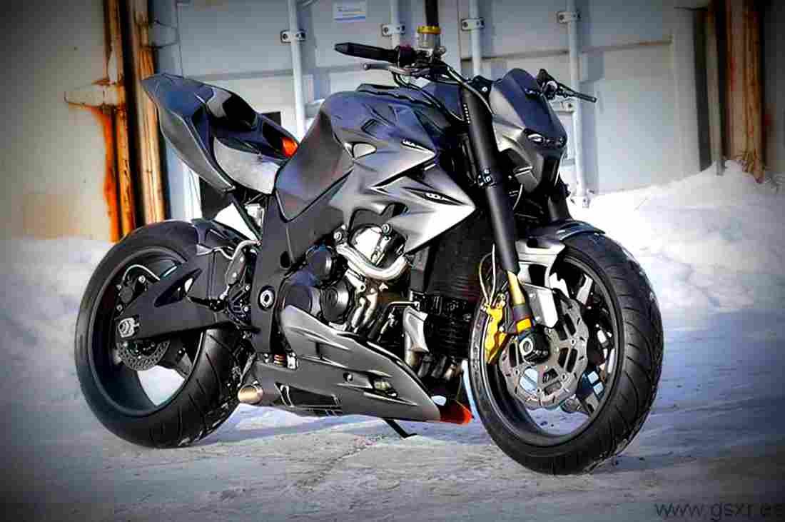 Suzuki GSX R 1000 2002 4 motorbike A4 Photo Print