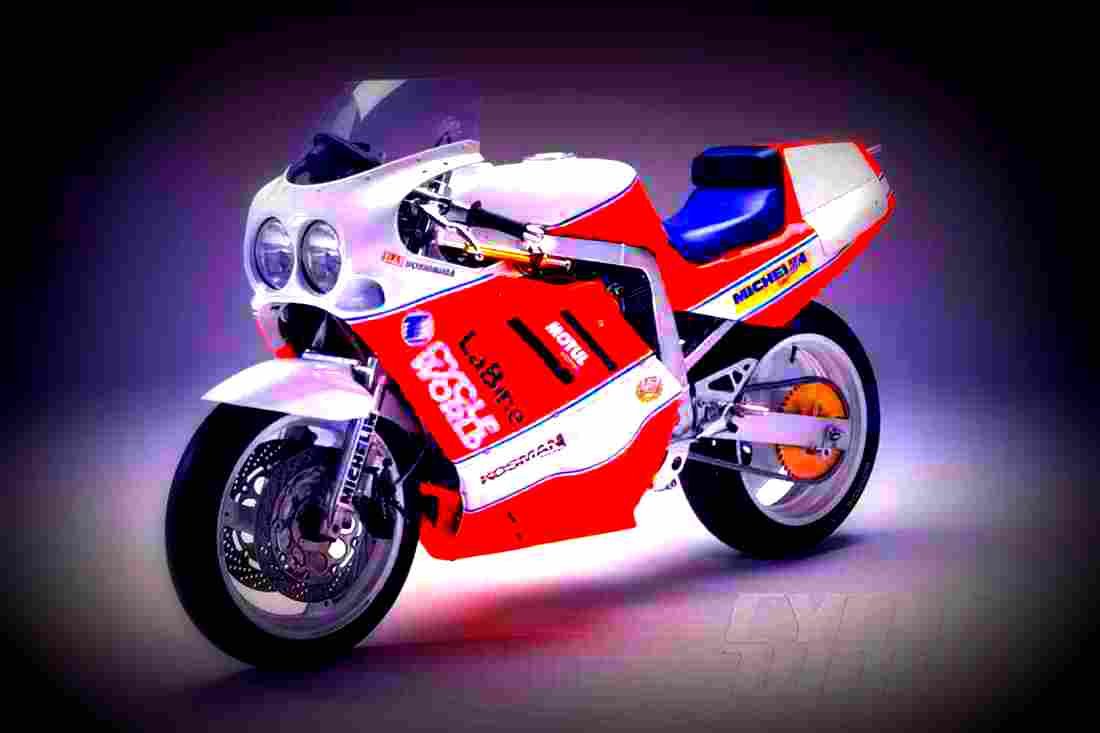 Suzuki GSX R 1100 1988 4 motorbike A4 Photo Print