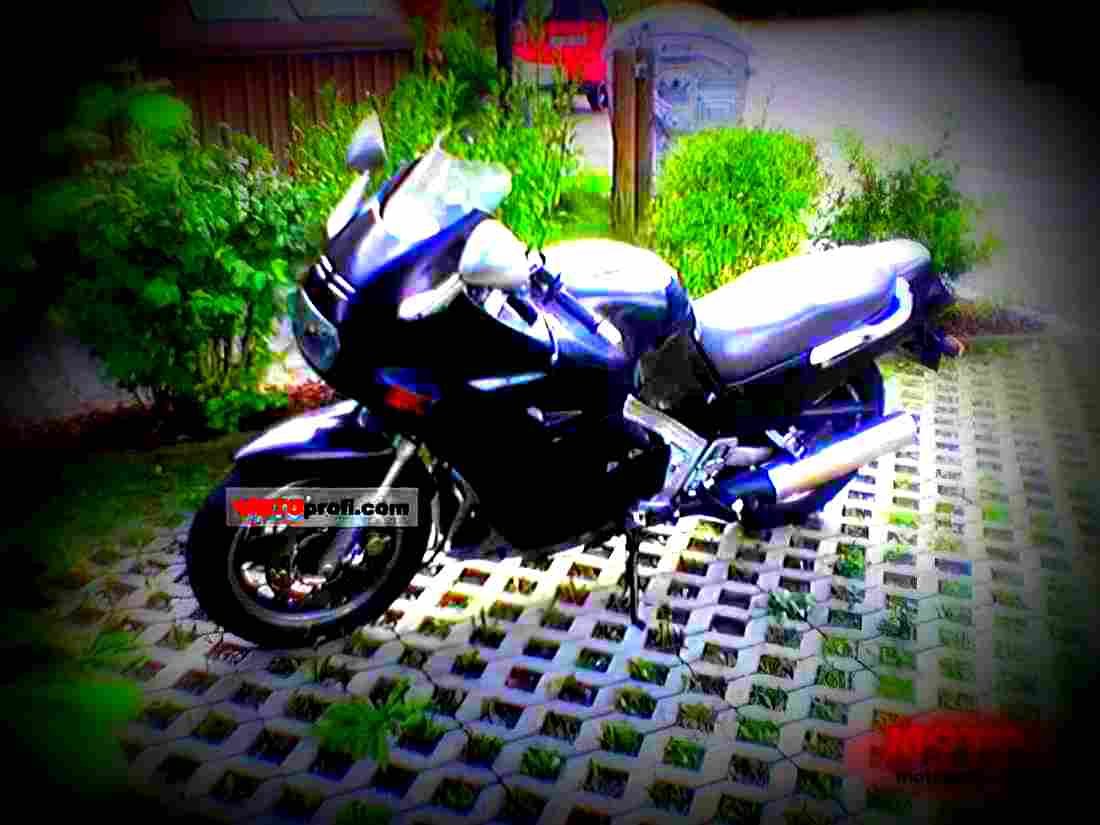 Suzuki GSX R 1100 (reduced effect) 1988 1 motorbike A4 Photo Print