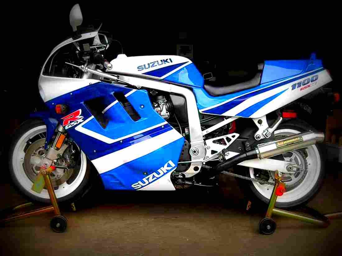 Suzuki GSX R 1100 (reduced effect) 1991 3 motorbike A4 Photo Print