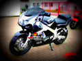 Suzuki GSX R 600 1999 5 motorbike A4 Photo Print