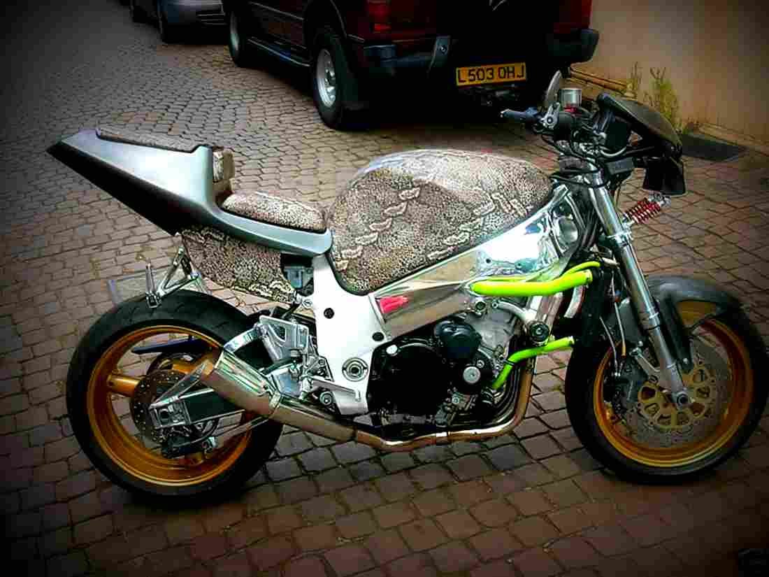 Suzuki GSX R 600 M 2002 2 motorbike A4 Photo Print