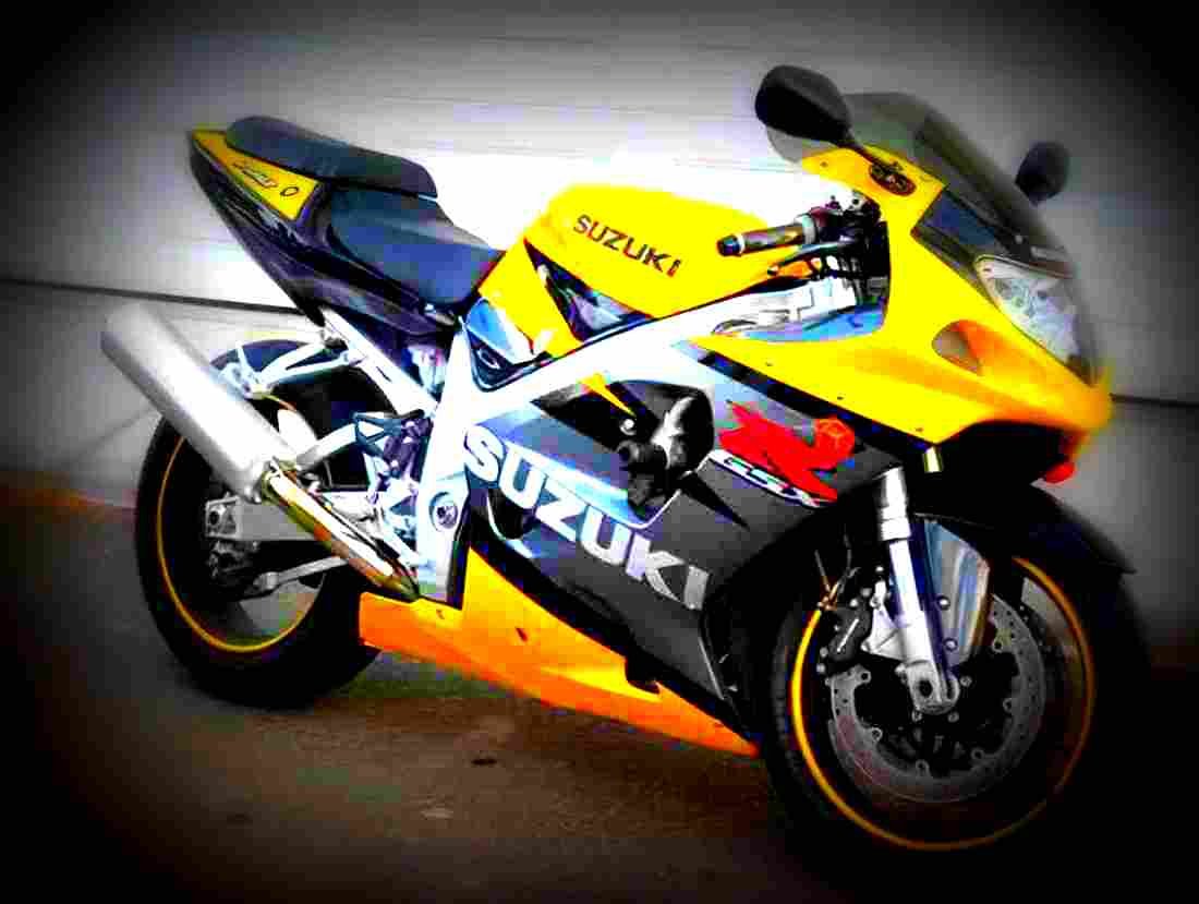 Suzuki GSX R 750 2003 2 motorbike A4 Photo Print