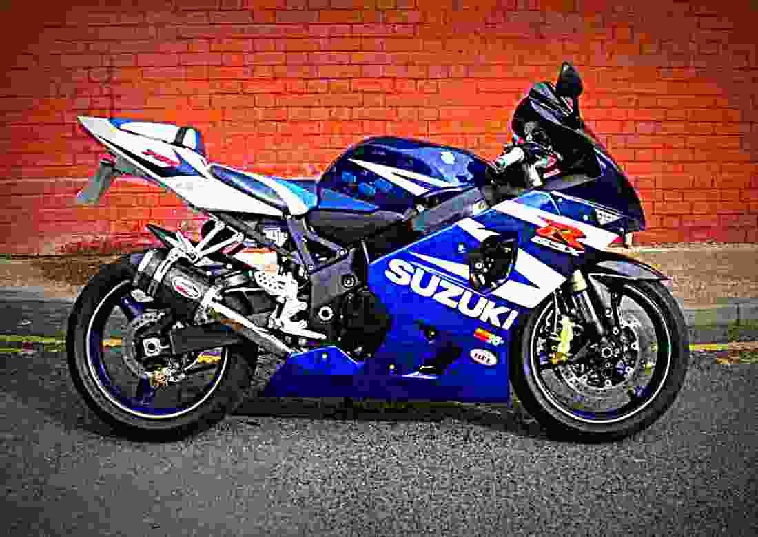 Suzuki GSX R 750 2003 5 motorbike A4 Photo Print