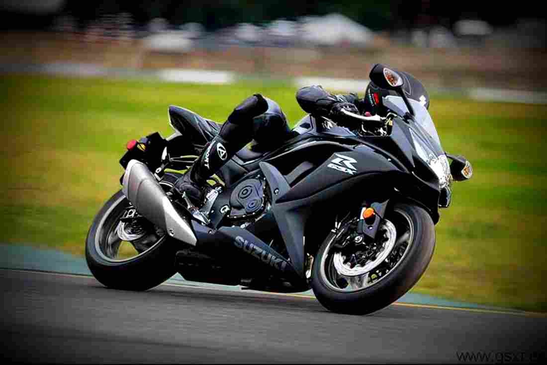Suzuki GSX R 750 2009 6 motorbike A4 Photo Print