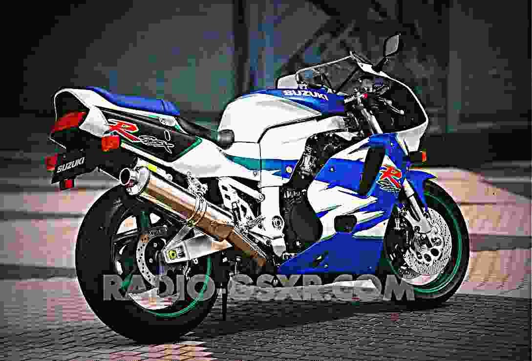 Suzuki GSX R 750 W 1994 3 motorbike A4 Photo Print