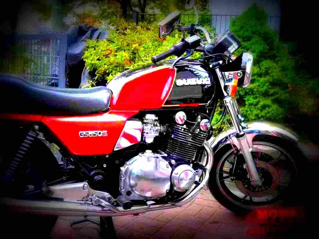 Suzuki GSX R 750 (reduced effect) 1985 4 motorbike A4 Photo Print