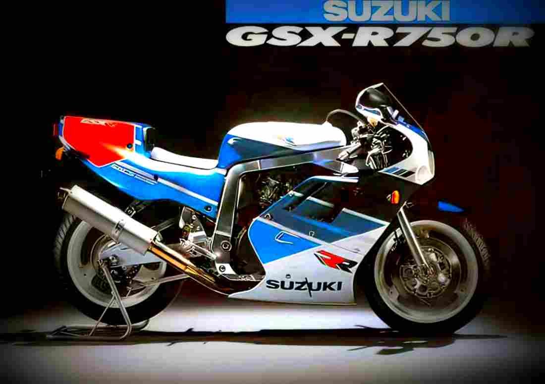 Suzuki GSX R 750 (reduced effect) 1989 2 motorbike A4 Photo Print