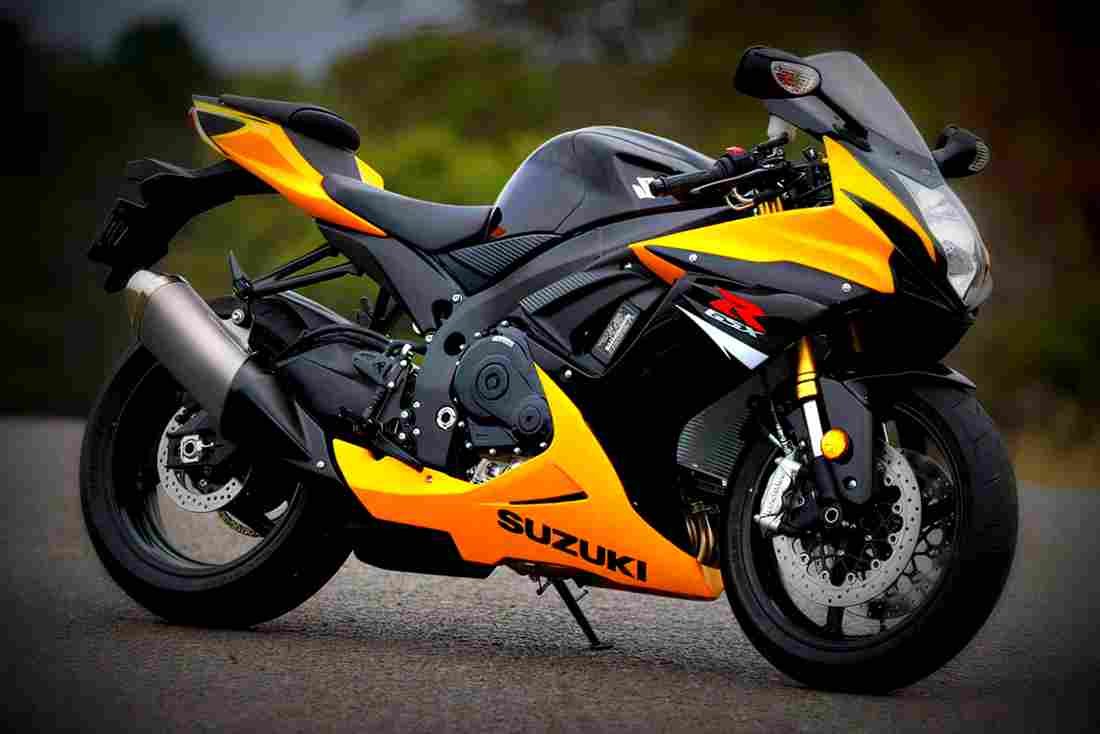 Suzuki GSX R750 2017 1 motorbike A4 Photo Print