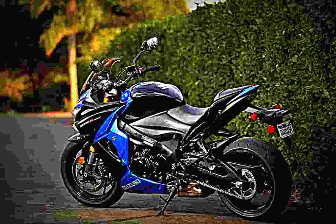 Suzuki GSX S1000F 2018 4 motorbike A4 Photo Print