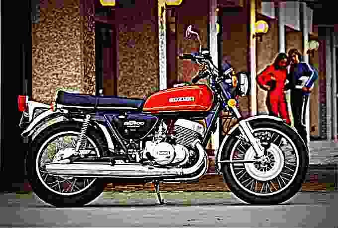 Suzuki GT 500 1977 6 motorbike A4 Photo Print