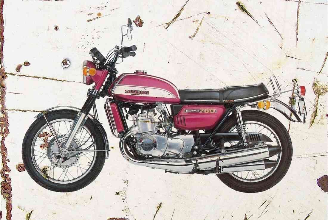 Suzuki GT750 1971 aged A4 Photo Print 2