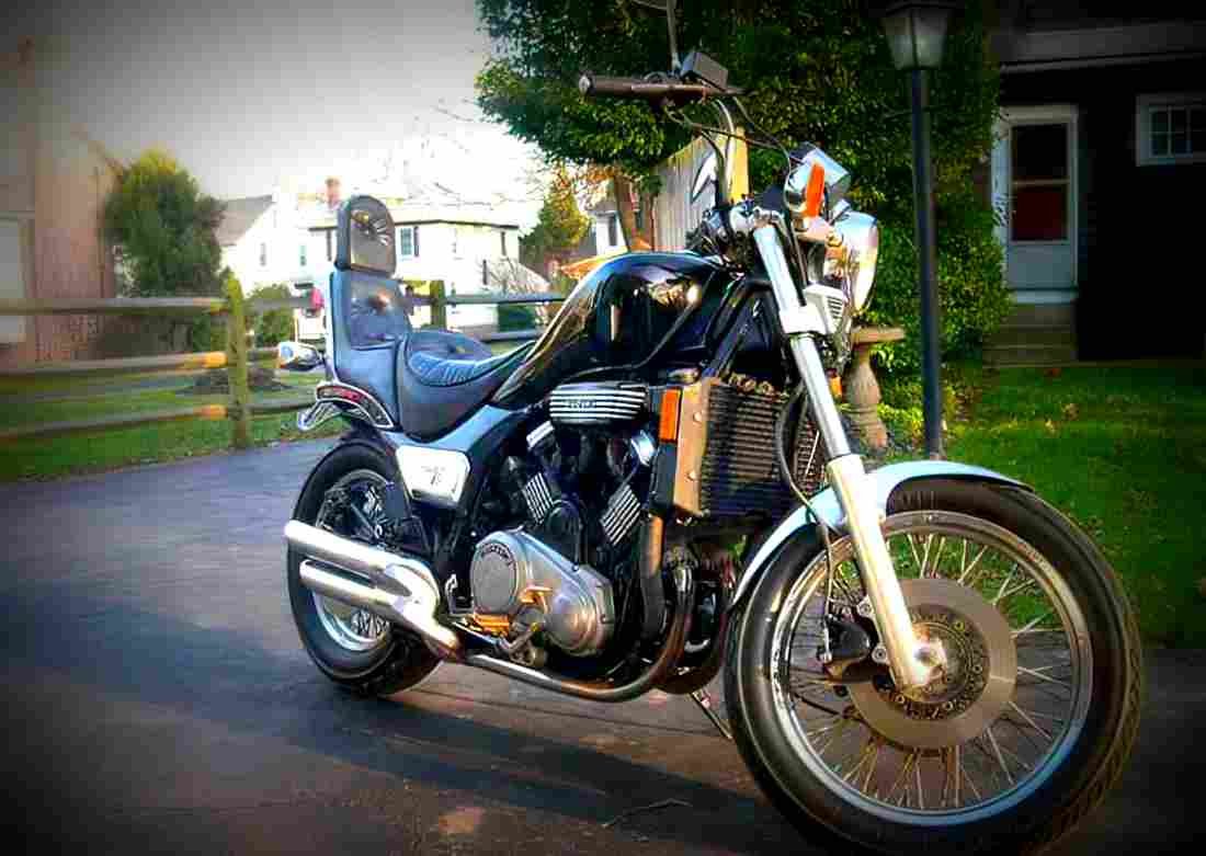 Suzuki GV 1200 GLF Madura 1985 4 motorbike A4 Photo Print