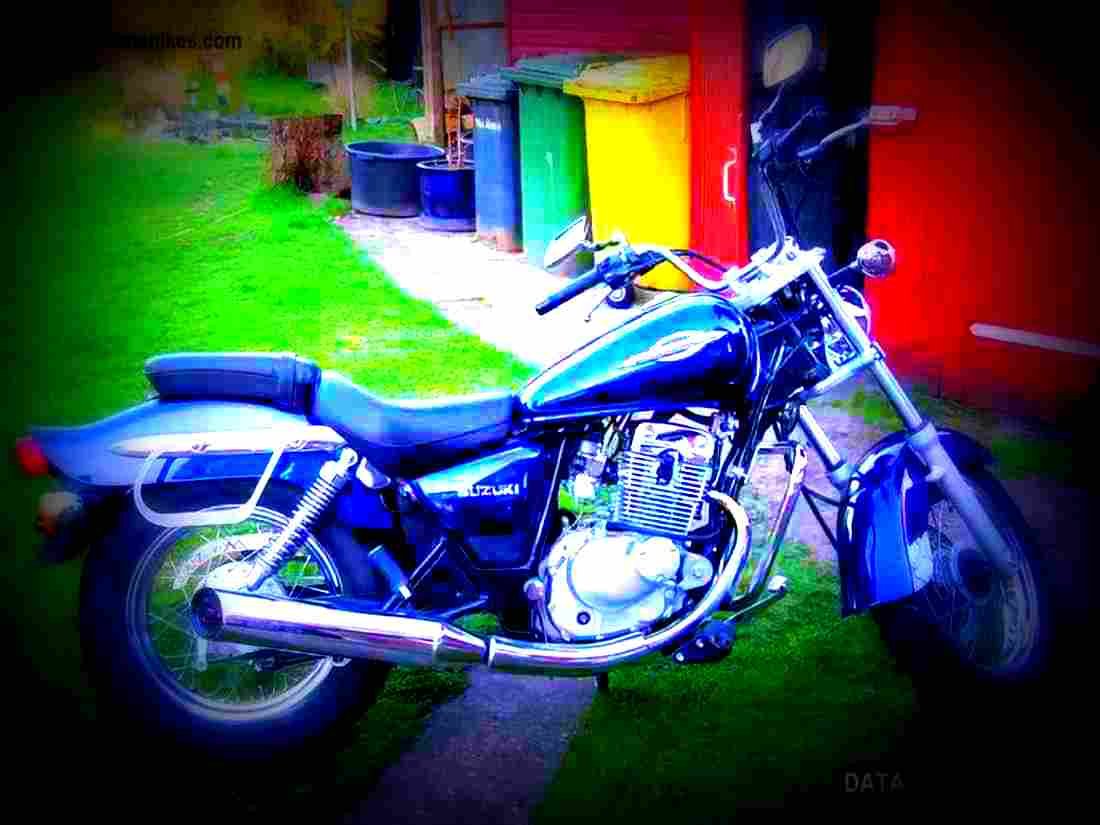 Suzuki GZ 125 Marauder 2001 4 motorbike A4 Photo Print