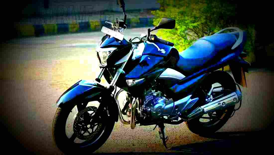 Suzuki Inazuma 250 2017 1 motorbike A4 Photo Print