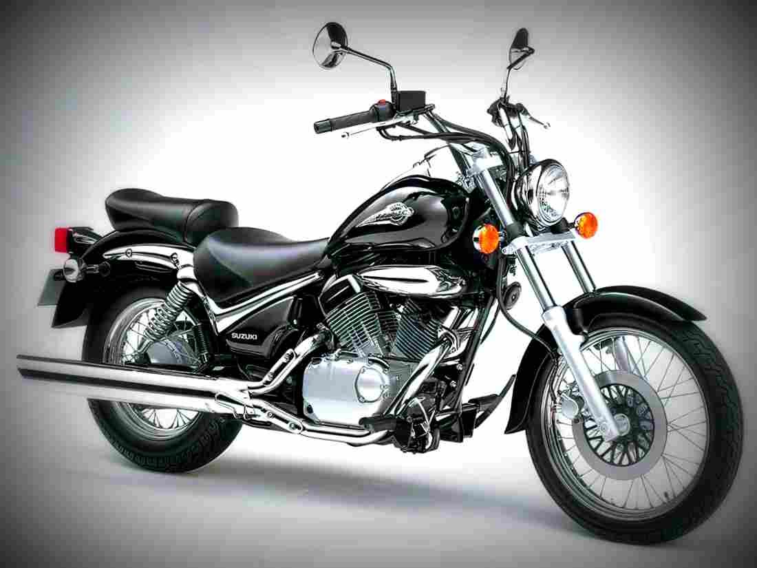 Suzuki Intruder 125 2009 2 motorbike A4 Photo Print