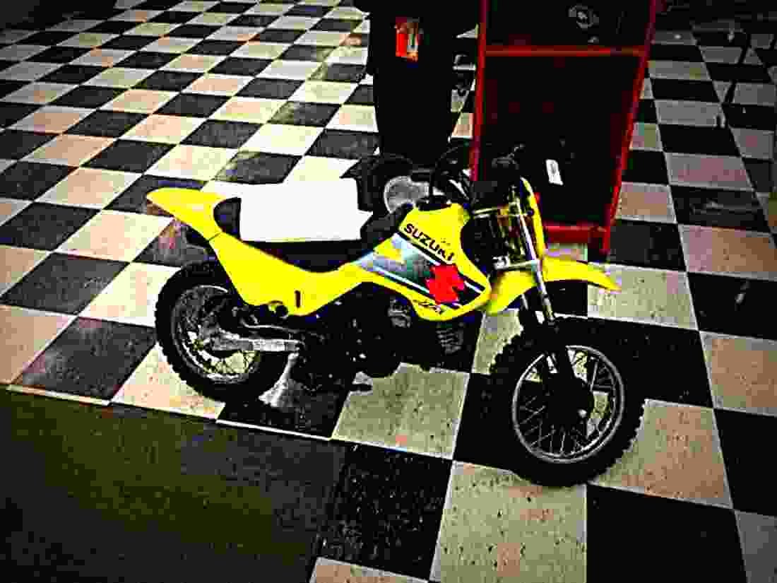 Suzuki JR 50 2002 2 motorbike A4 Photo Print