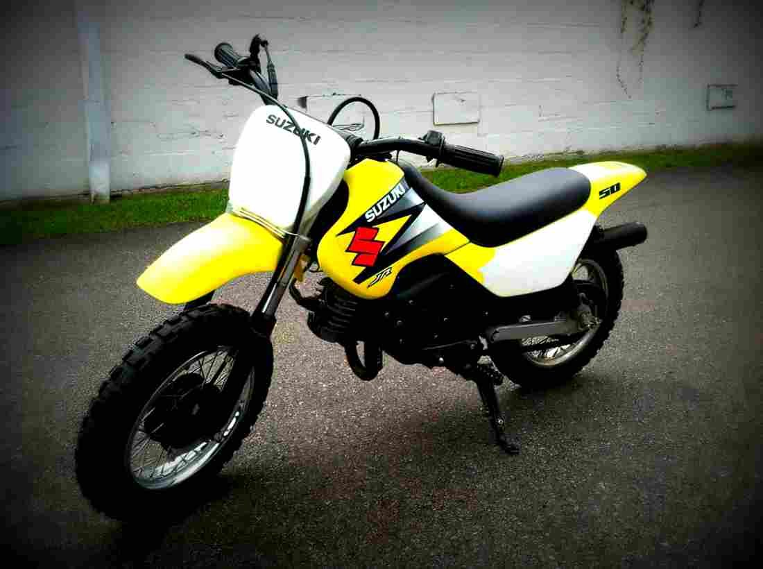 Suzuki JR 50 2002 3 motorbike A4 Photo Print