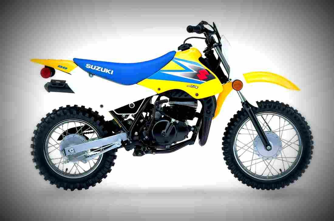 Suzuki JR80 2018 1 motorbike A4 Photo Print