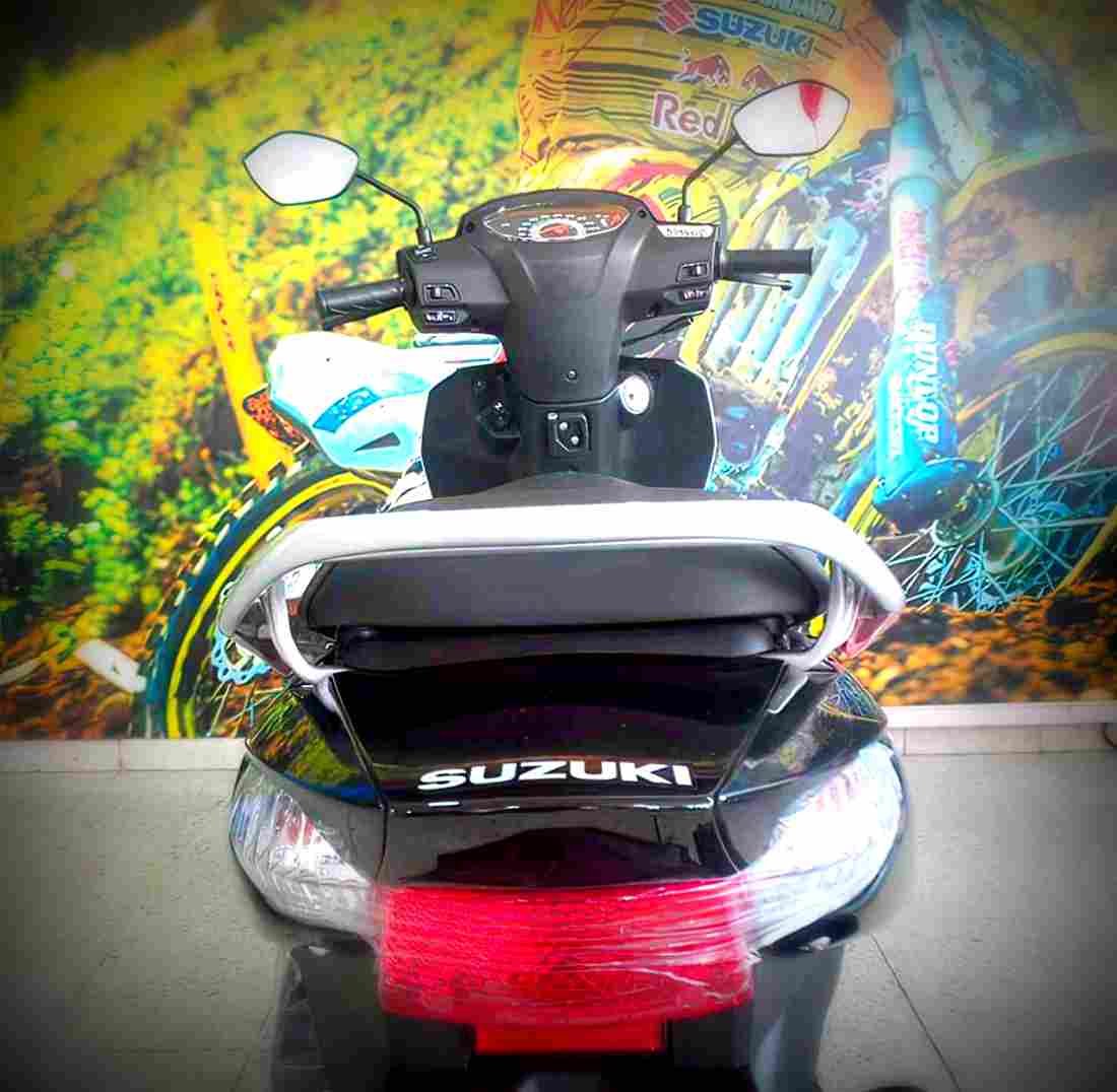 Suzuki Lets 2018 4 motorbike A4 Photo Print