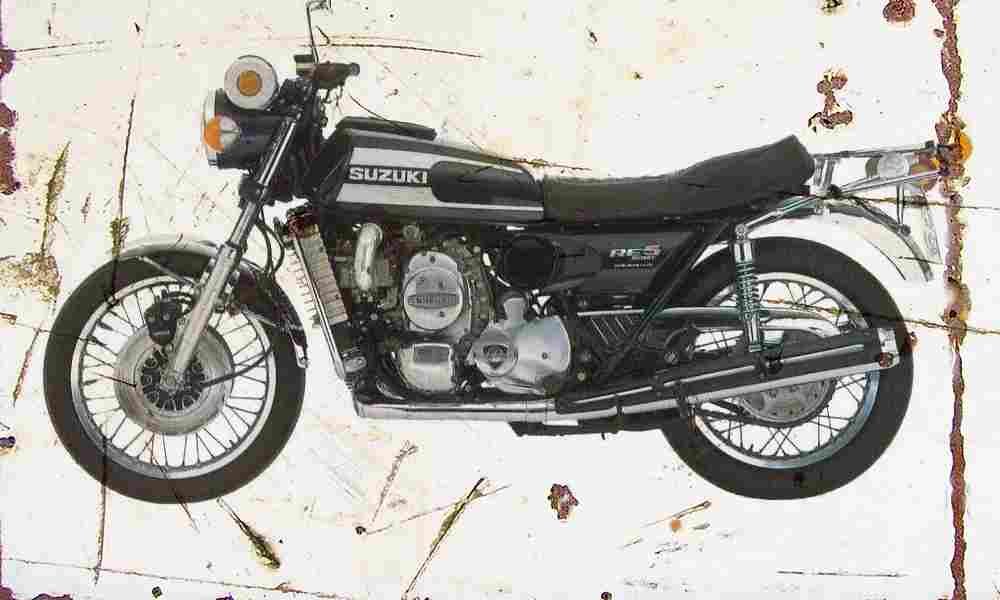 Suzuki RE5 1975 Aged Vintage A4 Photo Print