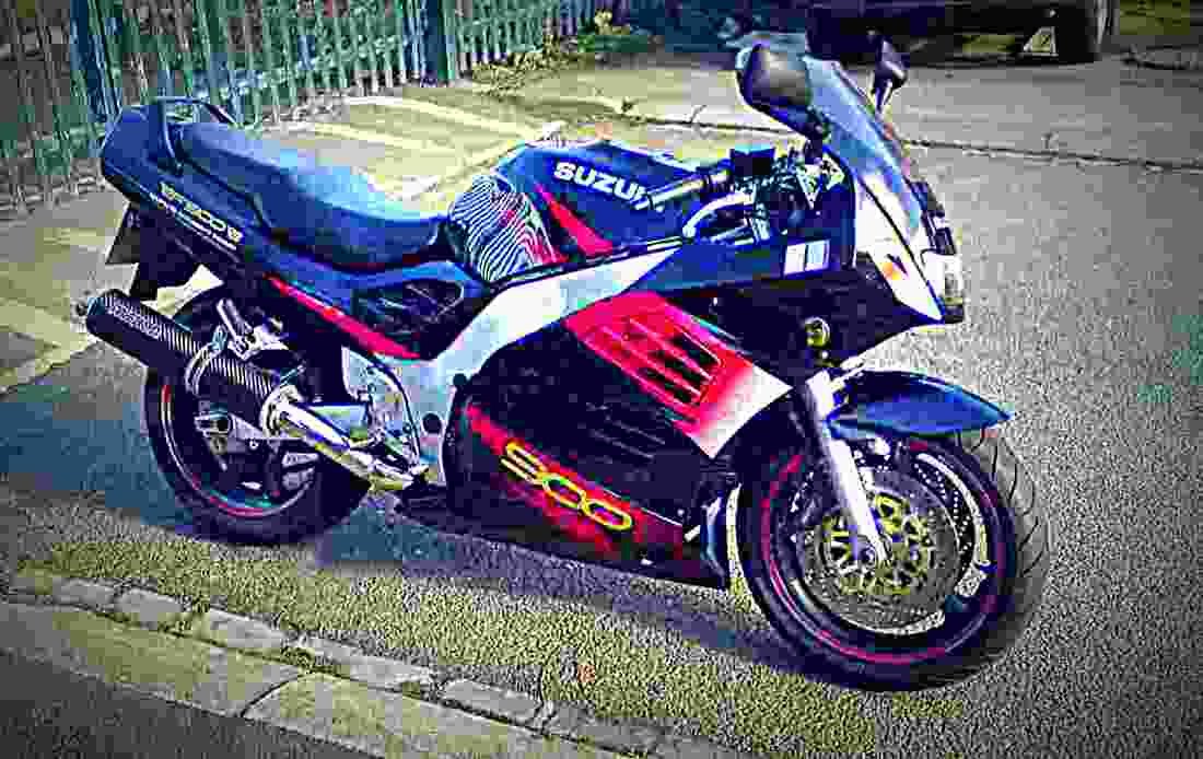 Suzuki RF 900 R 1999 2 motorbike A4 Photo Print