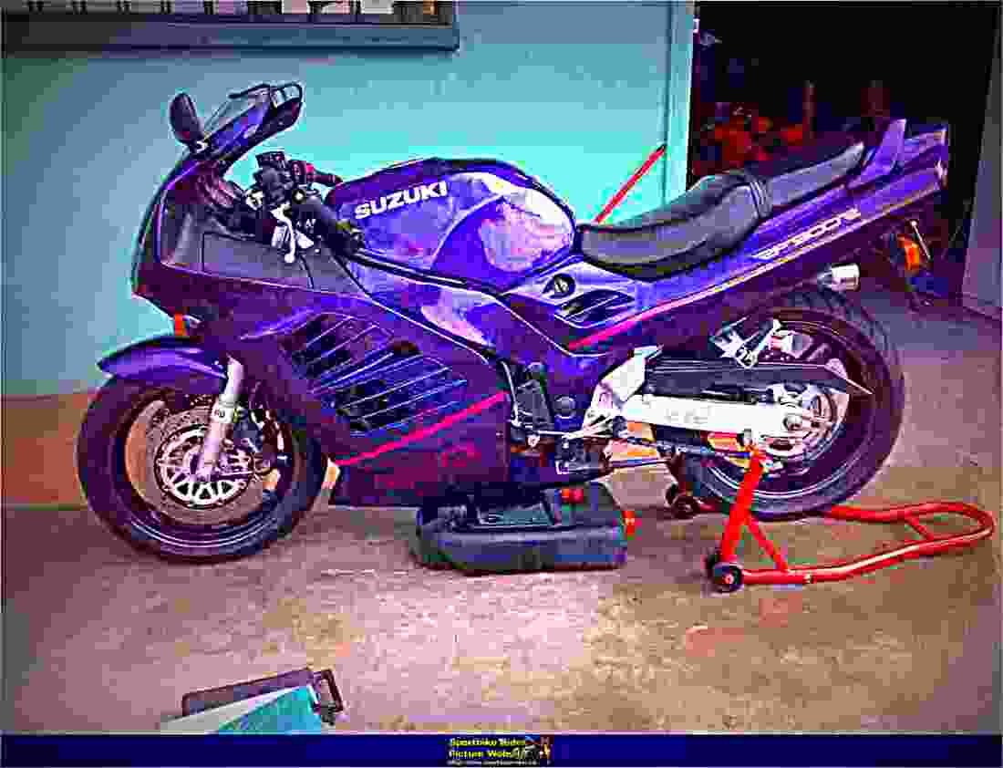 Suzuki RF 900 R 1999 6 motorbike A4 Photo Print