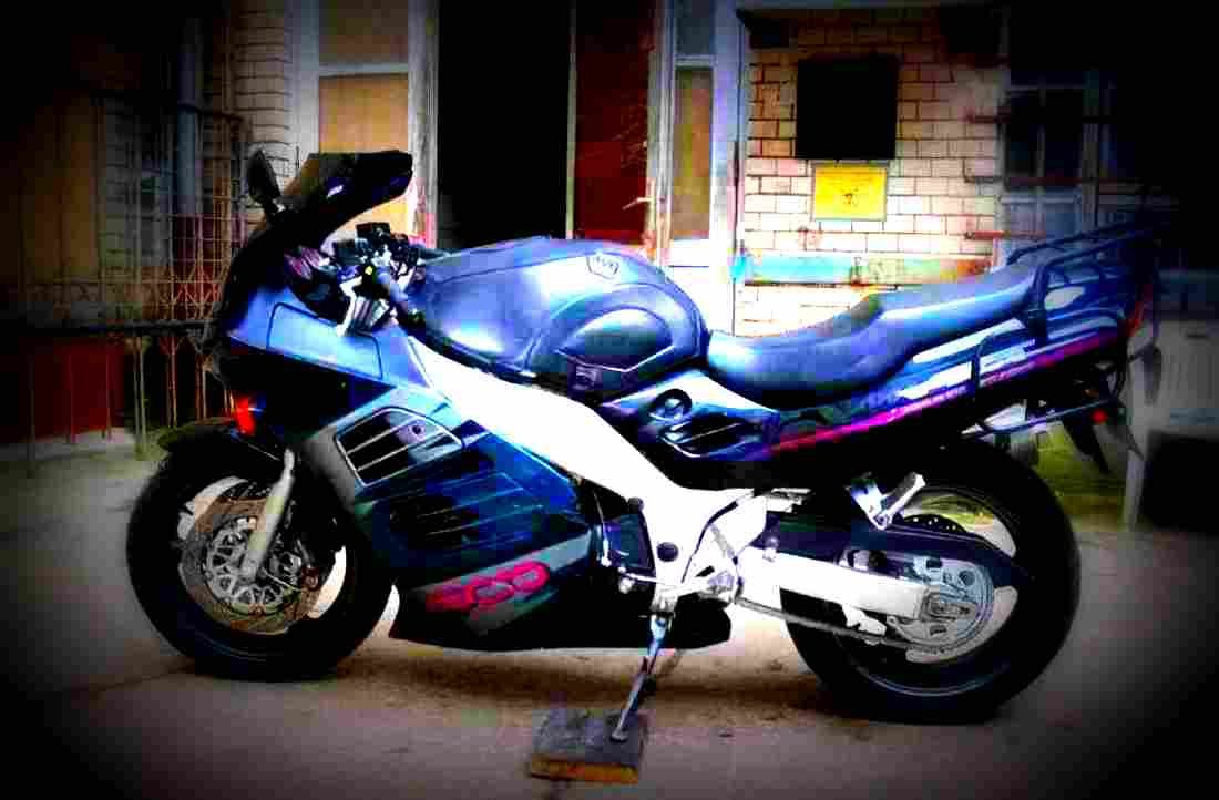 Suzuki RF 900 RS2 1996 4 motorbike A4 Photo Print