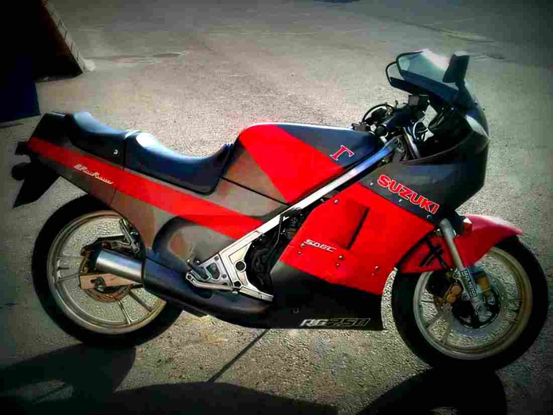 Suzuki RG 250 Gamma 1985 2 motorbike A4 Photo Print