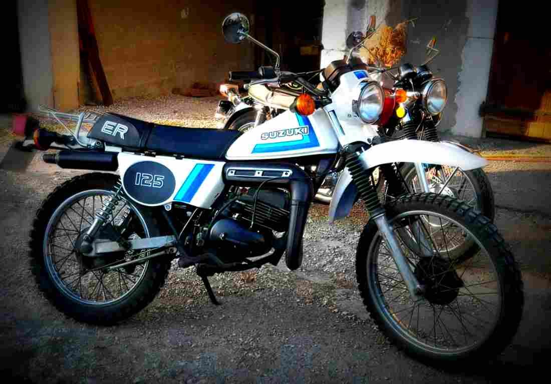 Suzuki SR 370 1981 5 motorbike A4 Photo Print