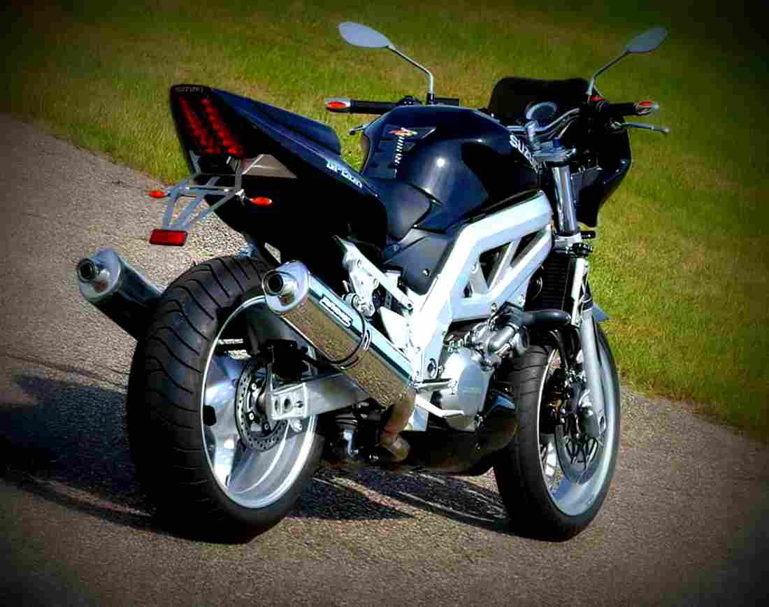 Suzuki SV 1000 S 2003 6 motorbike A4 Photo Print