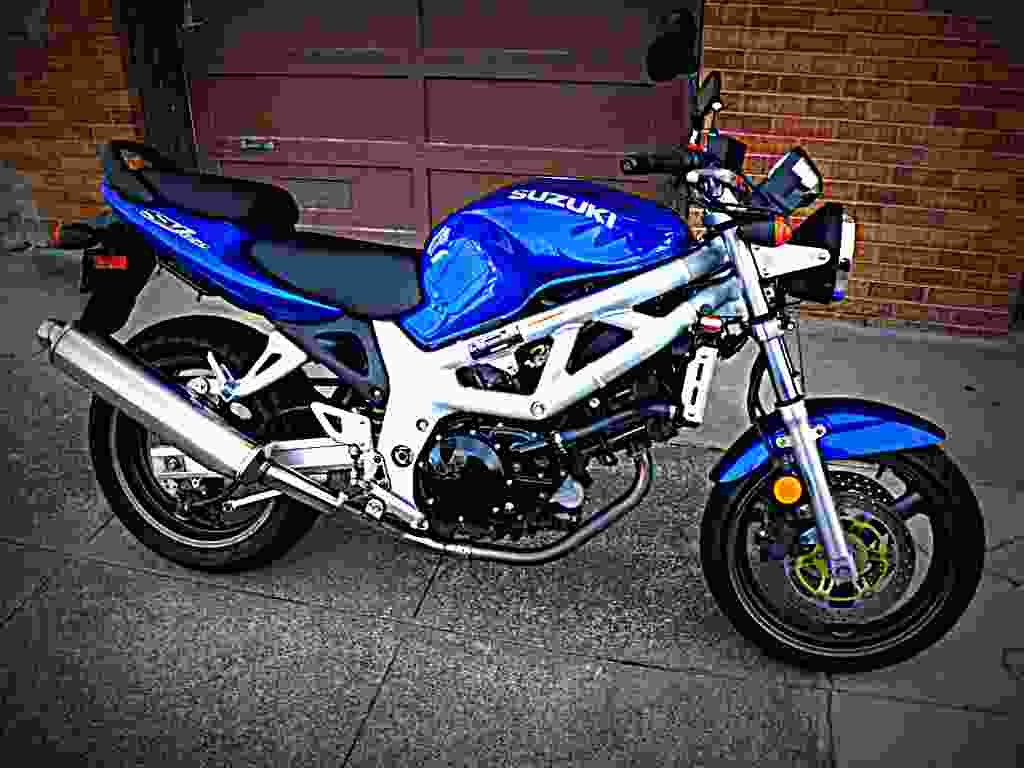 Suzuki SV 650 2000 1 motorbike A4 Photo Print