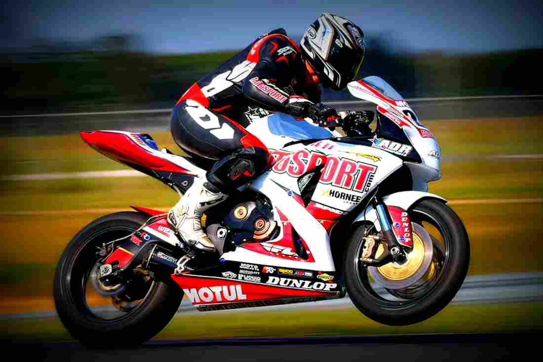 Suzuki SV 650 Sport 2002 4 motorbike A4 Photo Print
