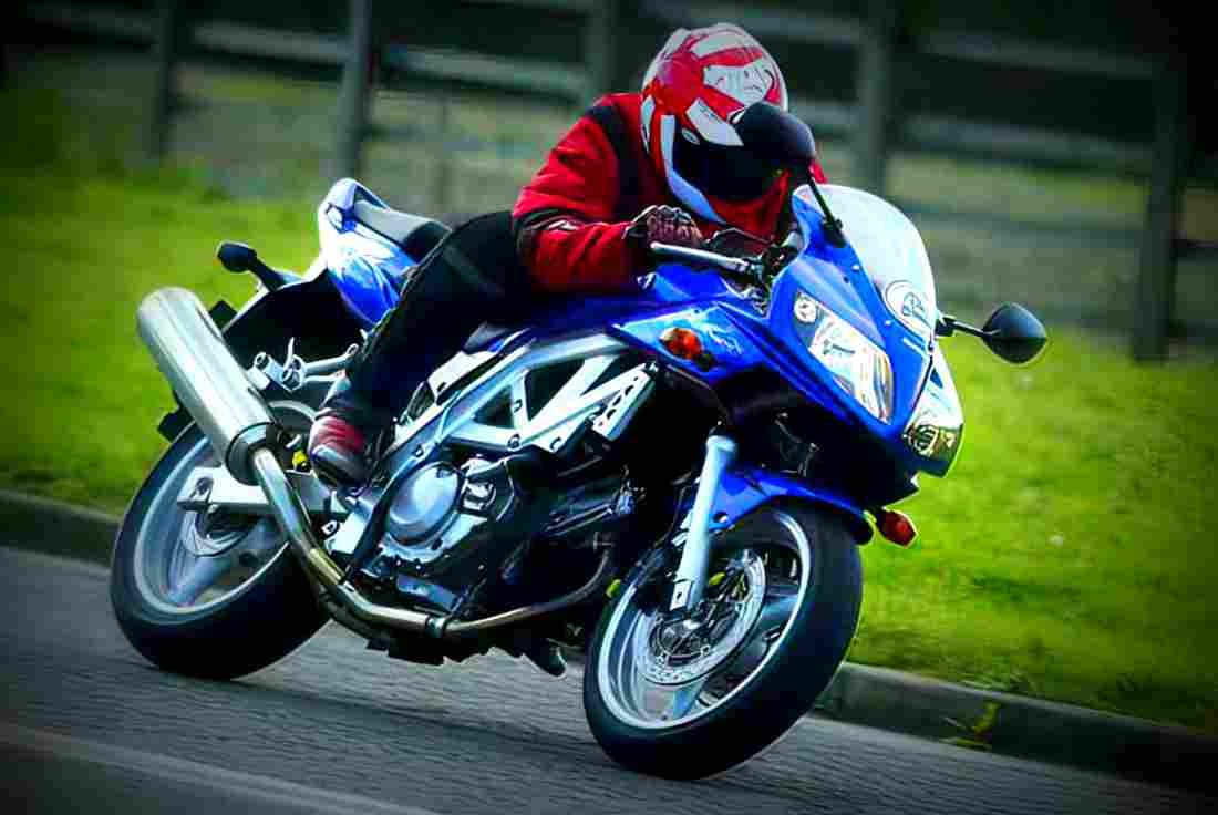 Suzuki SV 650 Sport 2003 1 motorbike A4 Photo Print